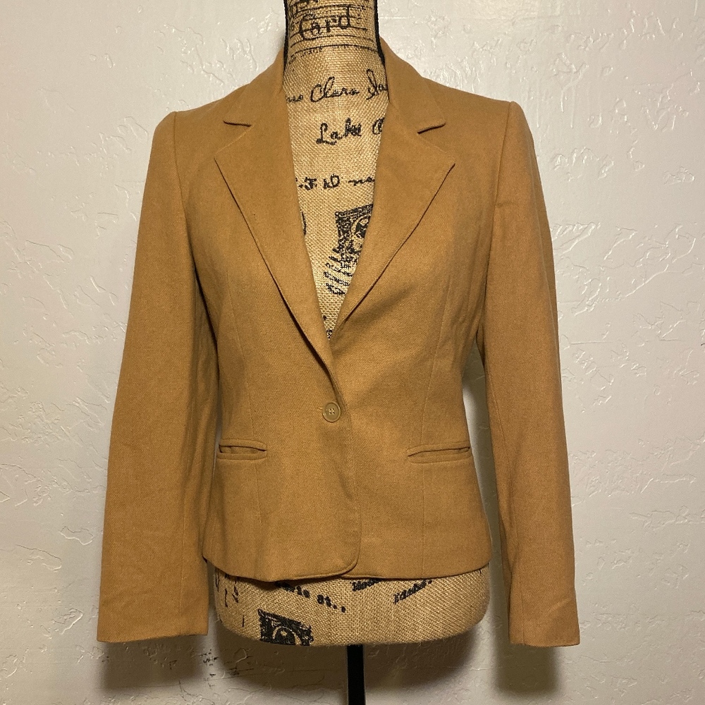 Bert Newman wool jacket, size 6